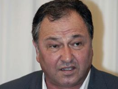 Μήνας… πανηγυριού