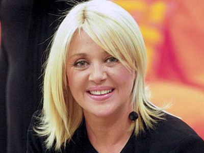 Η Ρούλα εντυπωσίασε με την εμφάνισή της