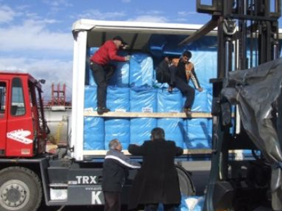 Επτά μετανάστες εντοπίστηκαν σε φορτηγό στο λιμάνι της Πάτρας