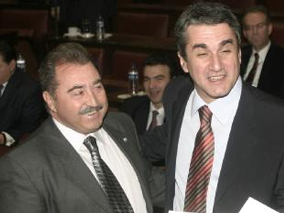 Ευχές στον υπουργό