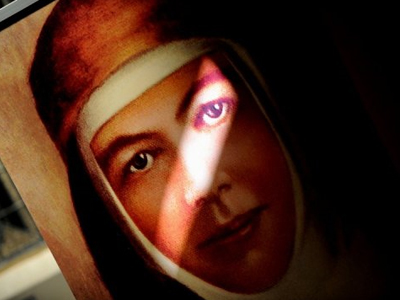 Διχάζει η αγιοποίηση της Μαίρης ΜακΚίλοπ