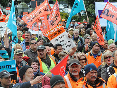 Και οι Νεοζηλανδοί αντιδρούν για το εργασιακό