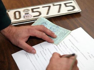 Επιστροφή πινακίδων και αδειών κυκλοφορίας από τη Δημοτική Αστυνομία Θεσσαλονίκης