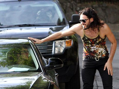 Τι άλλο θα φορέσει;