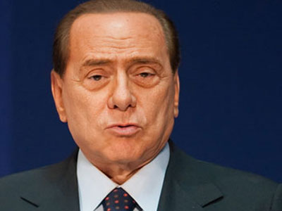 Μπερλουσκόνι: Καλύτερα γυναικάς παρά gay