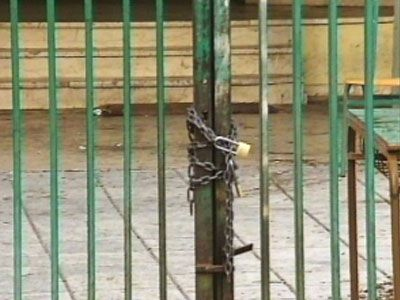 Εξήντα σχολεία κλειστά στη Λάρισα λόγω της νέας γρίπης