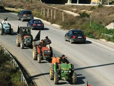 Ανοικτή η Εγνατία οδός, αποχώρησαν οι αγρότες