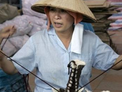 Απεργία σε εργοστάσιο παπουτσιών στο Βιετνάμ