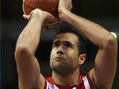 Γλυνιαδάκης: Πρώτα ο Πανιώνιος