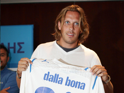 Πρότεινε να πληρωθεί, όταν παίξει μπάλα ο Ντάλα Μπόνα