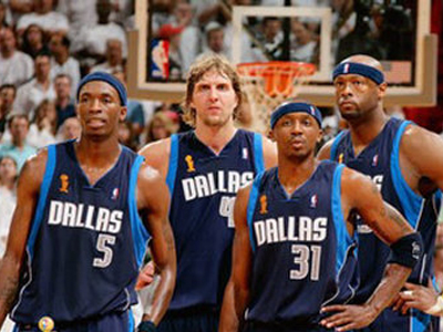 Δύσκολα οι Μάβερικς, 102-101 τους Σανς