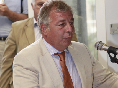 «Ισχύει η απαγόρευση μετακινήσεων»