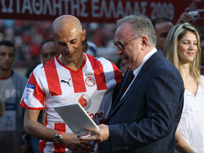 Κόκκαλης καλεί Djordjevic