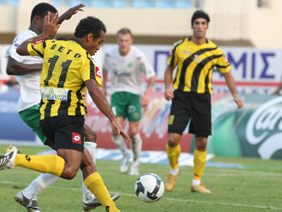 Ατομικό για δύο, θεραπεία ο Πόζα στον Εργοτέλη