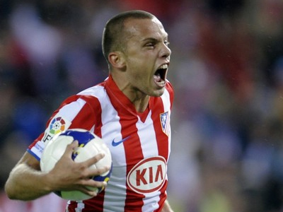 Ενισχύθηκε με Heitinga η Everton