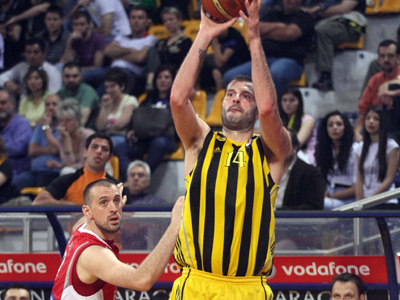 Προετοιμασία με Μπαρτσελόνα ο Κακιούζης