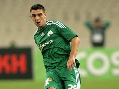 Περνάει στην άμυνα τον Κατσουράνη ο Νιόπλιας