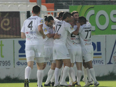 Ανακοίνωσε δύο ο Πιερικός