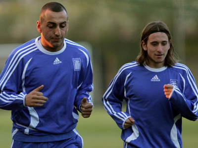 Κουτσιανικούλη και Μήτρογλου καλεί ο Ρεχάγκελ