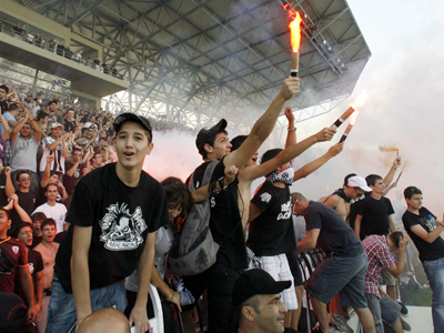 Με 2.500 φίλους στην Πόλη