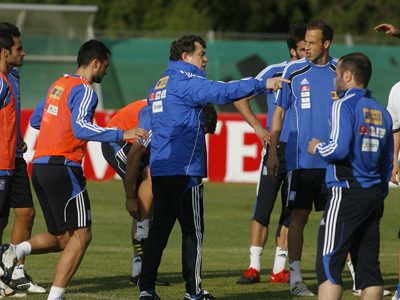 Εκτός Εθνικής Ελλάδας Μάκος και Τζαβέλλας