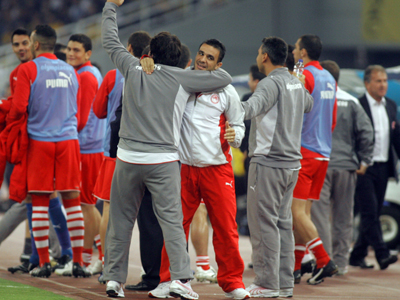 «Πετάει» για Λονδίνο ο Ολυμπιακός