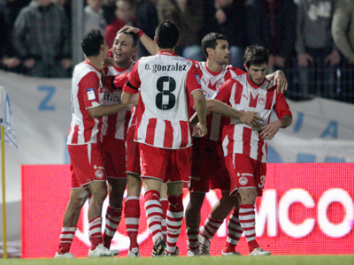 Ολυμπιακός: Μέσα Γκαλέτι, Μαρέσκα, έξω ο Στολτίδης