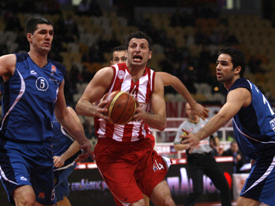 Παπαλουκάς: Προσοχή, σοβαρότητα και προσήλωση στην άμυνα