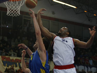 Ροζ φύλλο το Περιστέρι, 73-68 την Καβάλα