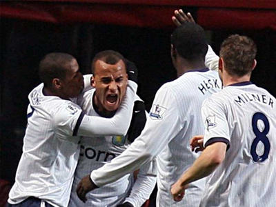 «Διπλό» στο «Ολντ Τράφορντ» η Άστον Βίλα