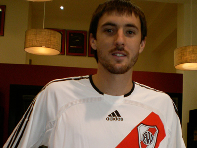 Στα… μαλακά ο Αρτσούμπι