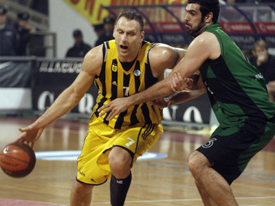 Κοντά στην πρόκριση ο Άρης, 84-54 την Μπανταλόνα