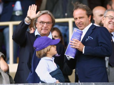 «Να επισκεφθεί οφθαλμίατρο»