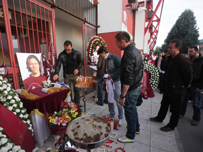 Τιμούν τον Ντε Νίγκρις σε Β’ και Γ’ Εθνική
