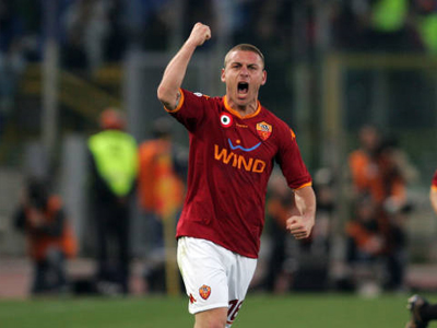 Με Ντε Ρόσι η Ρόμα, 1-0 την Κιέβο