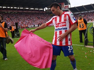 Σκαρφάλωσε η Χιχόν, 1-0 την Ατλέτικο