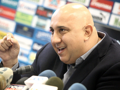 «Δεν ανέχομαι να με αποκαλούν κλέφτη» «Δεν ανέχομαι να με αποκαλούν κλέφτη»