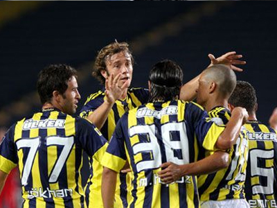 Άνετα η Φενερμπαχτσέ