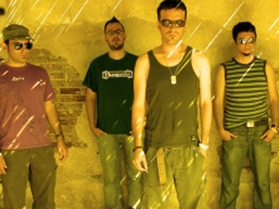 Στην Ελευσίνα οι Raining Pleasure