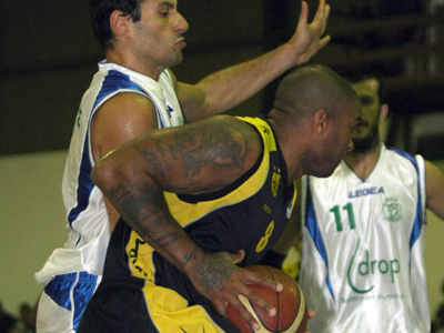 Πέρασε στους «8» ο Άρης, 90-64 τον Ερμή Λαγκαδά