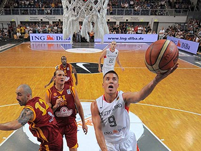 Ανακοίνωσε τη 12άδα της Γερμανίας ο Dirk Bauermann