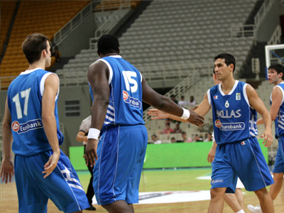 Δύο στα δύο η Εθνική, 71-63 τη Ρωσία