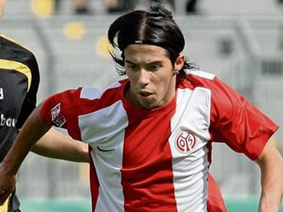 Πλατεία… ο Χίκα