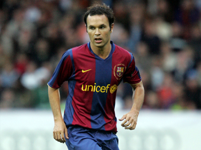 Για πάντα «μπλαουγκράνα» ο Ινιέστα