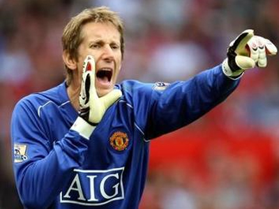 Ανανέωσε ο Φαν Ντερ Σάαρ