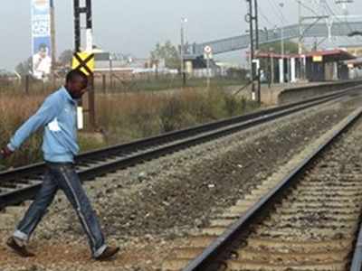 Ταλαιπωρία για εκατομμύρια επιβάτες η απεργία στα τρένα της Ν. Αφρικής Ταλαιπωρία για εκατομμύρια επιβάτες η απεργία στα τρένα της Ν. Αφρικής