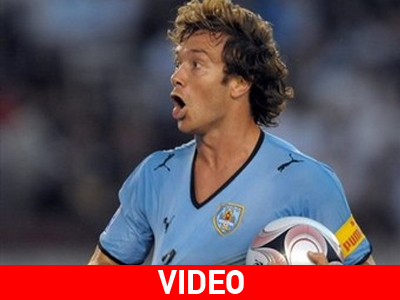 Κοντά στην πρόκριση η Ουρουγουάη