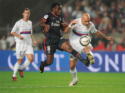 Να παραμείνει στην κορυφή θέλει η Λιόν