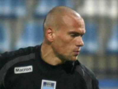 Δοκιμάζει Σκέντερ