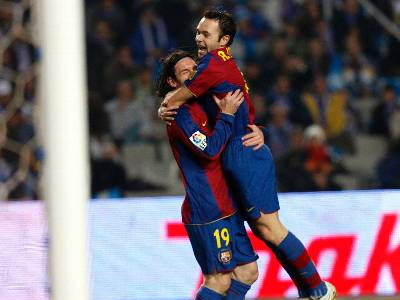 «Δένει» Messi και Iniesta η Barcelona